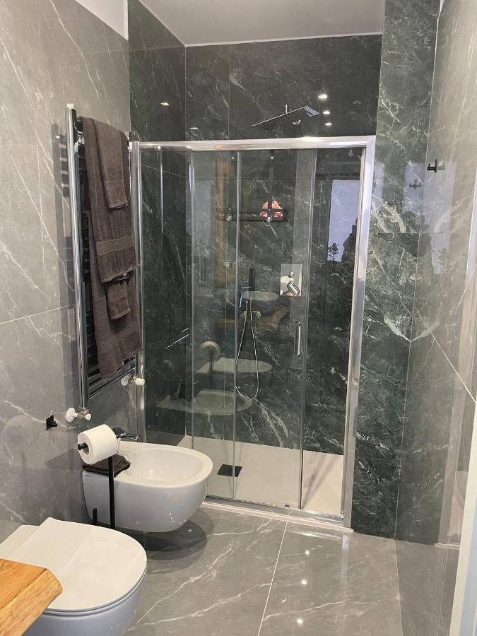 Aurora Luxury Rooms Affittacamere Napoli Bagian luar foto